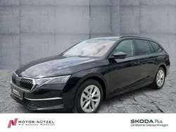 Schwarzmagic perleffekt Gebraucht 2024 Skoda Octavia Selection Kombi | 31.460 € (Superpreis)