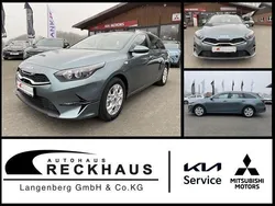 Grau Neu 2024 Kia Ceed Sportswagon Vision Kombi | 23.450 € (Fairer Preis)