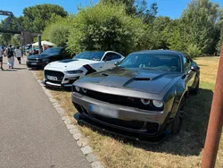 Grau Gebraucht 2015 Dodge Challenger Coupé | 27.000 € (Fairer Preis)