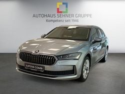 Aluminiumsilber met. (silber) (silber) Gebraucht 2025 Skoda Superb Selection Kombi | 48.975 €