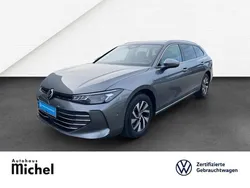 Grau Gebraucht 2024 VW Passat Business Kombi | 35.430 € (Fairer Preis)
