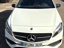 Weiß Gebraucht 2018 Mercedes A200 AMG Limousine | 19.750 € (Fairer Preis)