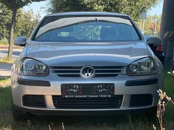 Silber Gebraucht 2004 VW Golf V Kleinwagen | 2.799 € (Guter Preis)