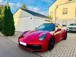 Rot Gebraucht 2019 Porsche 992 Coupé | 115.000 € (Guter Preis)