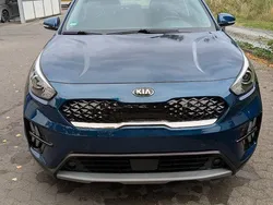 Blau Gebraucht 2022 Kia Niro Vision SUV | 20.100 € (Guter Preis)