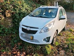 Weiß Gebraucht 2011 Chevrolet Spark Kleinwagen | 1.200 € (Superpreis)