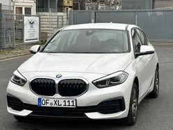 Weiß Gebraucht 2020 BMW 118 Kleinwagen | 17.000 € (Fairer Preis)