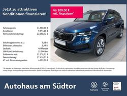 Lavablau metallic Gebraucht 2024 Skoda Karoq Style SUV | 31.980 € (Fairer Preis)