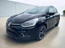 Schwarz Gebraucht 2018 Renault Clio IV Intens Limousine | 10.784 € (Etwas zu teuer)