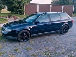Blau Gebraucht 1999 Audi A6 Kombi | 2.800 € (Etwas zu teuer)