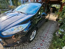 Schwarz Gebraucht 2016 Ford Fiesta Titanium Kleinwagen | 6.450 € (Etwas zu teuer)