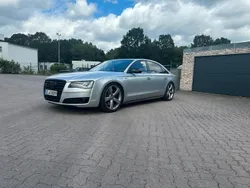 Silber Gebraucht 2011 Audi A8L Ambiente Limousine | 18.499 € (Etwas zu teuer)
