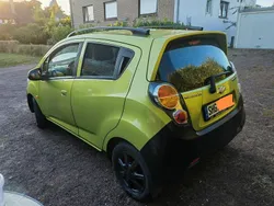 Grün Gebraucht 2011 Chevrolet Spark LS Kleinwagen | 1.850 € (Fairer Preis)