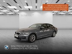 Grau Gebraucht 2022 BMW 320 Sport Line Limousine | 30.910 € (Guter Preis)