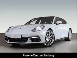 Weiß (carraraweißmetallic) Gebraucht 2018 Porsche Panamera 4 Sport Turismo Limousine | 69.900 € (Fairer Preis)