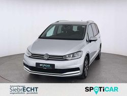 Silber Gebraucht 2024 VW Touran Move Van / Kleinbus | 31.970 € (Fairer Preis)