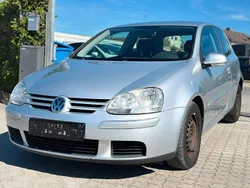 Silber Gebraucht 2005 VW Golf V Kleinwagen | 2.499 € (Guter Preis)