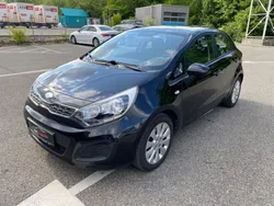 Schwarz Gebraucht 2013 Kia Rio Edition 7 Limousine | 5.690 € (Fairer Preis)
