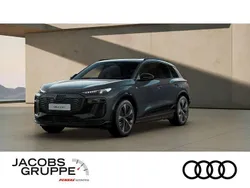 Grau Neu 2025 Audi Q6 e-tron Performance SUV | 75.960 € (Superpreis)