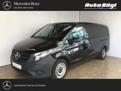 Obsidianschwarz (metallic) Gebraucht 2021 Mercedes Vito Van / Kleinbus | 38.949 € (Guter Preis)