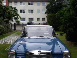 Blau Gebraucht 1971 Mercedes W114 Limousine | 14.500 €