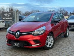 Rot Gebraucht 2018 Renault Clio IV LIMITED Kleinwagen | 6.490 € (Guter Preis)