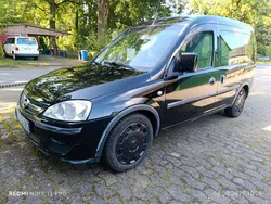 Schwarz Gebraucht 2006 Opel Combo Van / Kleinbus | 3.650 € (Teuer)