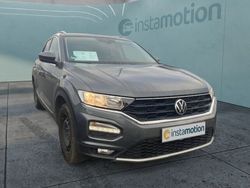 Grau Gebraucht 2021 VW T-Roc Active SUV | 21.930 € (Guter Preis)
