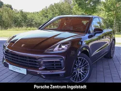 Mahagonimetallic Gebraucht 2019 Porsche Cayenne SUV | 57.680 € (Etwas zu teuer)