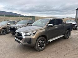 Braun Gebraucht 2022 Toyota HiLux Abholung | 37.515 € (Guter Preis)