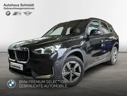 Saphirschwarz Gebraucht 2024 BMW X1 Sport Line SUV | 35.690 € (Superpreis)