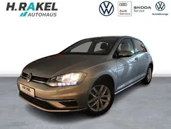 Silber Gebraucht 2019 VW Golf VII Comfortline Kleinwagen | 17.980 € (Etwas zu teuer)