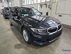 Schwarz Gebraucht 2023 BMW 318 Shadowline Limousine | 29.450 € (Guter Preis)