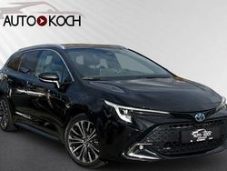 Mysticschwarz mica Gebraucht 2023 Toyota Corolla Team Kombi | 28.888 € (Etwas zu teuer)