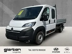 Platinum grau Neu 2025 Opel Crossland SUV | 52.925 €