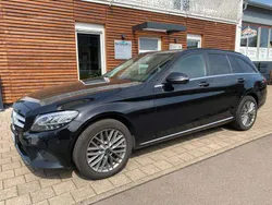Schwarz unilack Gebraucht 2019 Mercedes C220 Kombi | 18.688 € (Guter Preis)