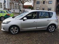 Platingrau Gebraucht 2014 Renault Scénic III Life Van / Kleinbus | 2.390 € (Fairer Preis)