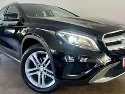 Schwarz Gebraucht 2016 Mercedes GLA180 SUV | 15.990 € (Fairer Preis)