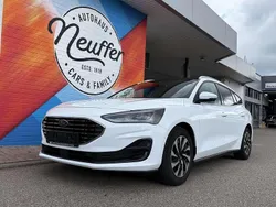 Weiß Gebraucht 2022 Ford Focus Titanium X Kombi | 19.990 € (Fairer Preis)