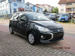 Schwarz Gebraucht 2023 Mitsubishi Space Star Select Limousine | 13.490 € (Etwas zu teuer)