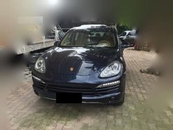 Schwarz metallic Gebraucht 2010 Porsche Cayenne SUV | 15.900 € (Teuer)
