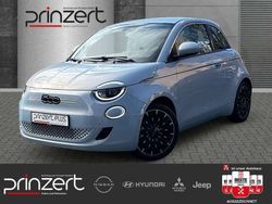 Colore esterno (himmel blau) Gebraucht 2023 Fiat 500e La Prima Limousine | 23.970 € (Etwas zu teuer)