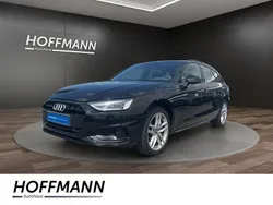 Mythosschwarz metallic Gebraucht 2021 Audi A4 Ambiente Kombi | 26.450 € (Guter Preis)