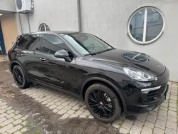 Schwarz Gebraucht 2014 Porsche Cayenne S SUV | 28.500 € (Etwas zu teuer)