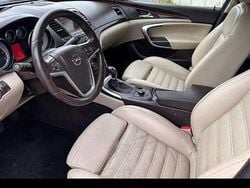 Braun Gebraucht 2012 Opel Insignia Limousine | 2.500 € (Guter Preis)