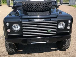 Schwarz Gebraucht 2006 Land Rover Defender SUV | 58.000 €