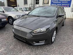 Grau Gebraucht 2017 Ford Focus Titanium Kombi | 7.800 € (Fairer Preis)