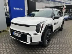 Weiß ((swp) snow white pearl m) Neu 2025 Kia EV9 SUV | 69.870 € (Fairer Preis)