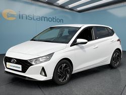 Weiß Gebraucht 2022 Hyundai i20 Kleinwagen | 18.899 € (Teuer)