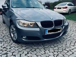 Grau Gebraucht 2009 BMW 318 Kombi | 4.300 € (Fairer Preis)